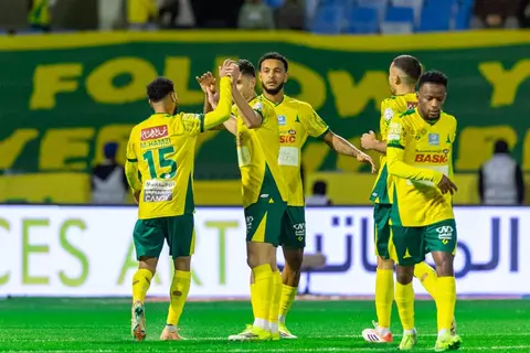الخليج يقسو على الأخدود برباعية في الدوري السعودي